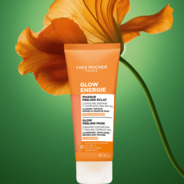 Rozjasňujúca peelingová maska