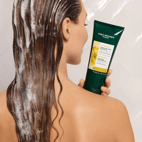 Vyživujúca maska na vlasy